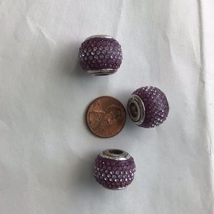 Brighton large Cupid kiss beads (3)